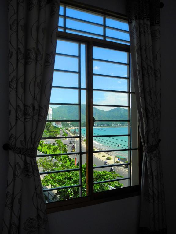 Nam Hong Hotel Nha Trang Rum bild